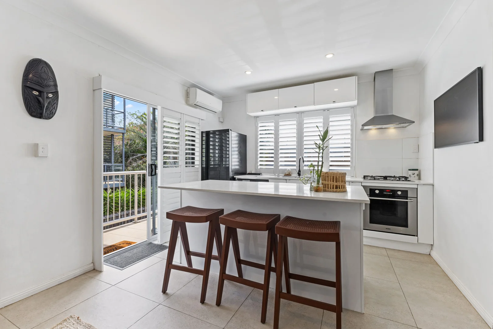 Additional image 3 of 4/666 Kingsford Smith Drive, Hamilton QLD 4007