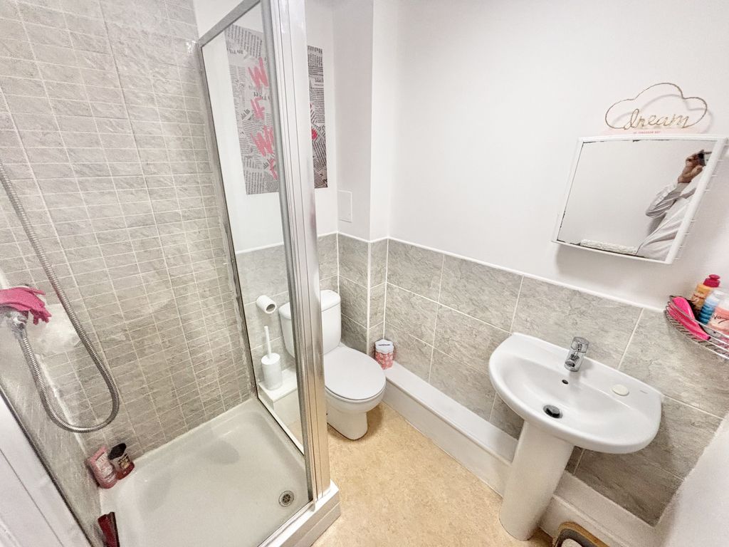 Additional image 11 of 2 bed flat for saleAdmiral View, 160 Queens Promenade, Bispham FY2
