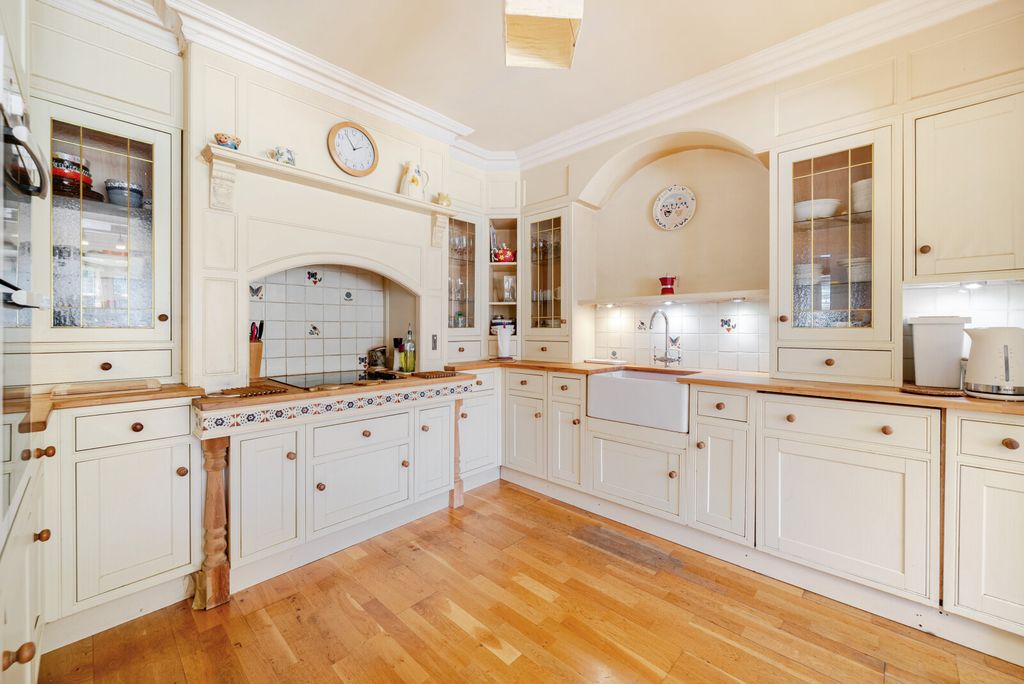 Additional image 10 of 4 bed detached house for saleHamm Court, Weybridge KT13