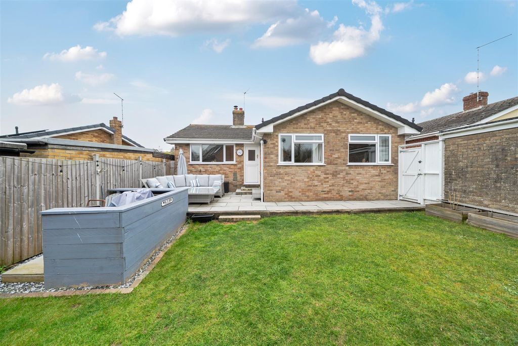 Additional image 10 of 3 bed detached bungalow for saleJames Close, Blandford Forum DT11