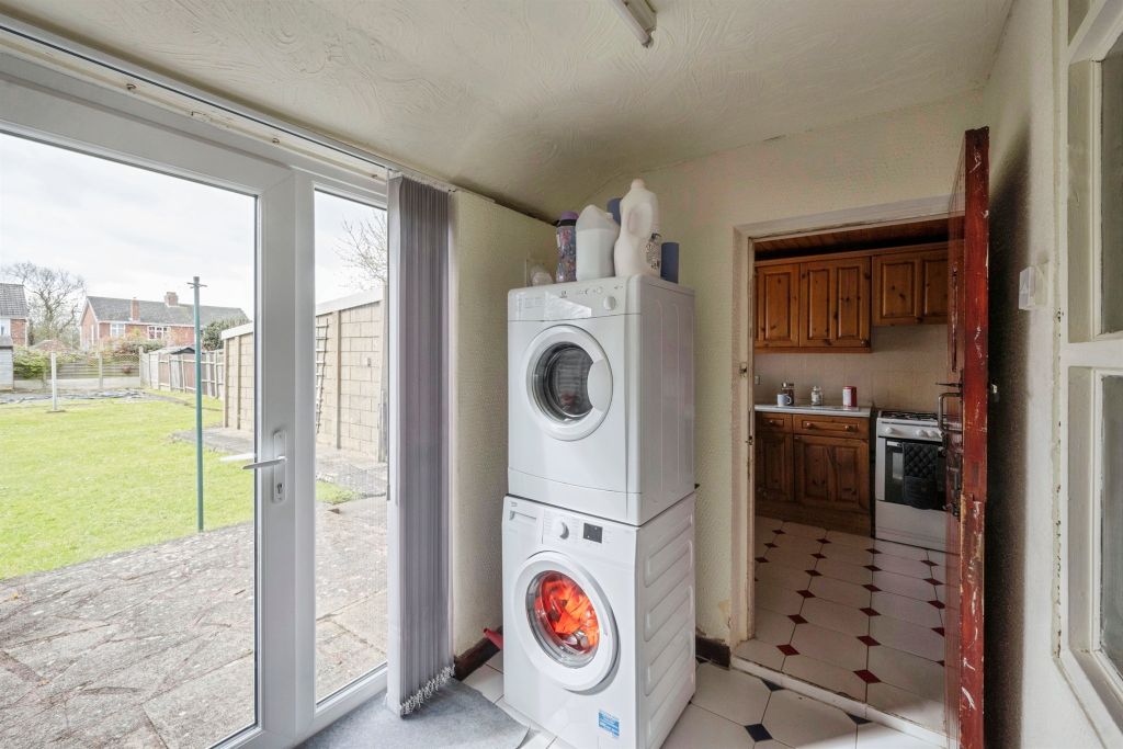 Additional image 6 of 3 bed semi-detached house for saleReginald Road, Scunthorpe DN15