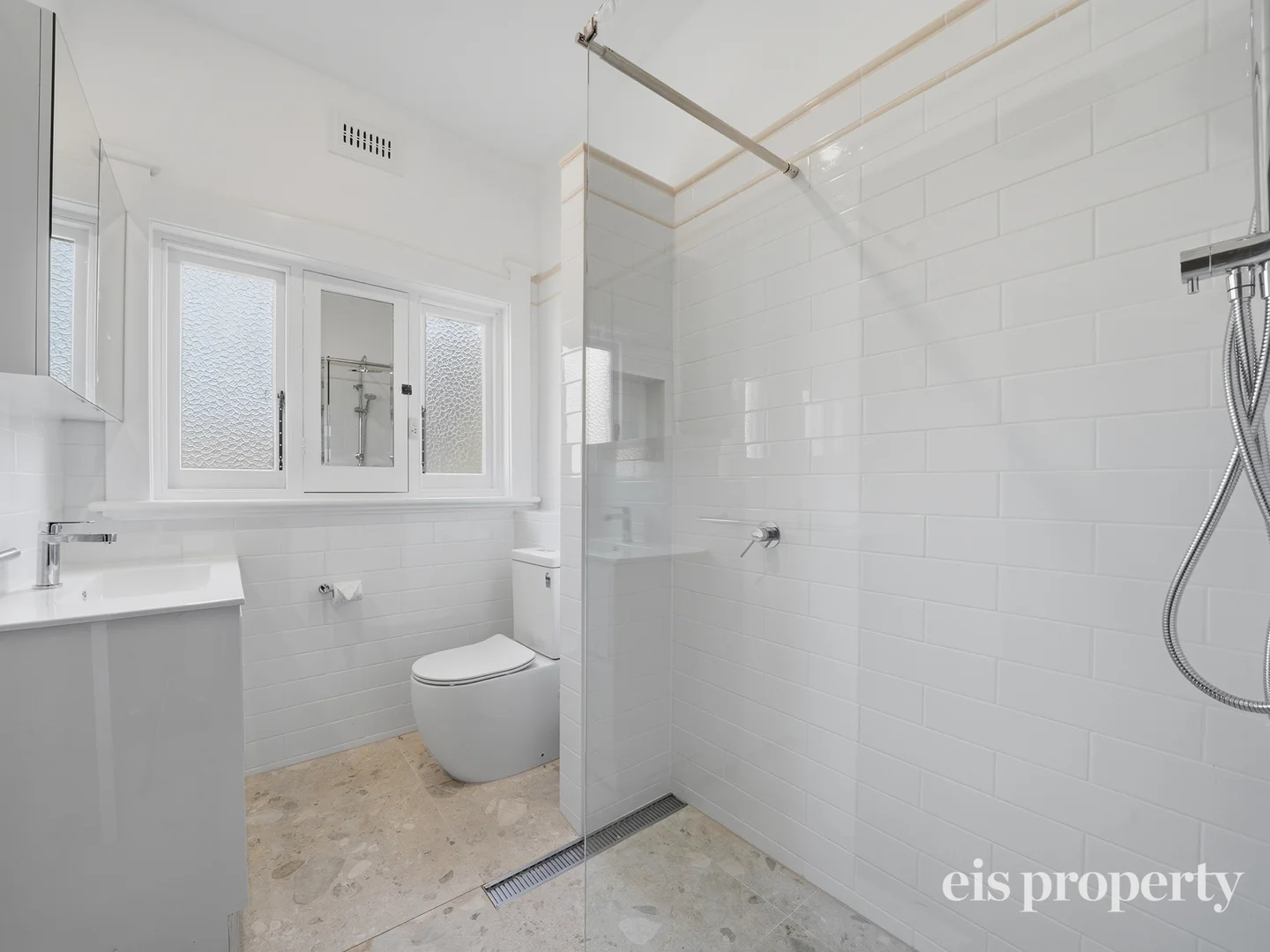 Additional image 8 of 2/17 Fitzroy Place, Sandy Bay TAS 7005