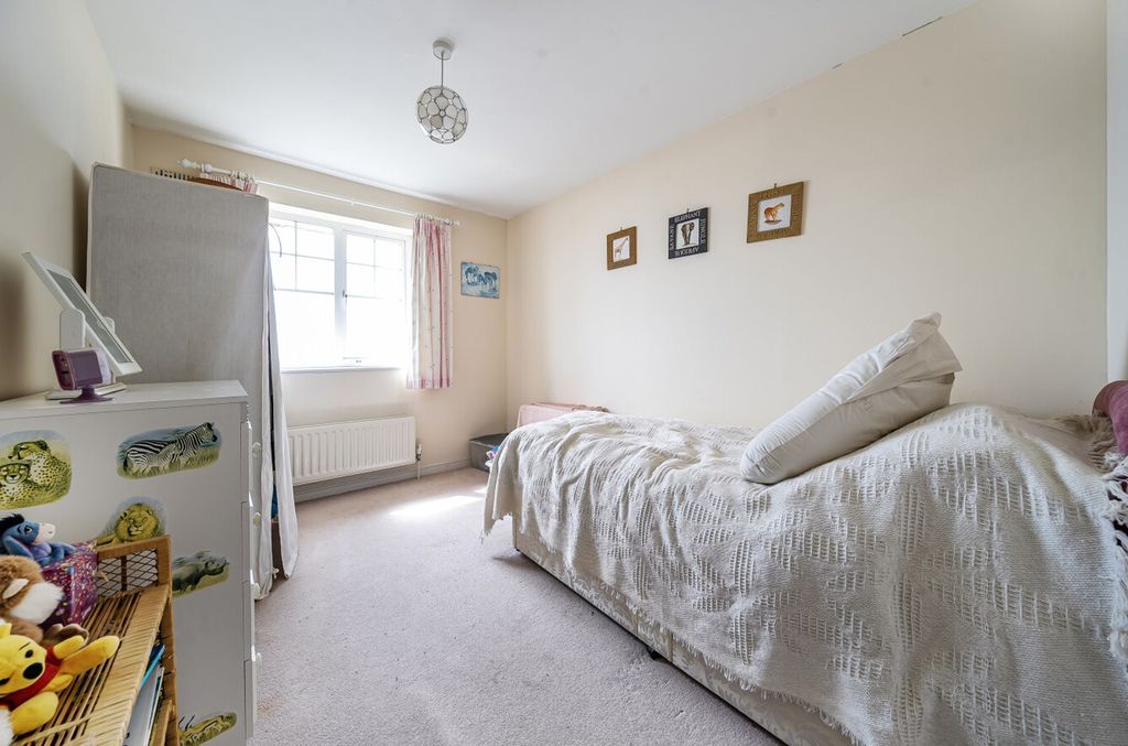 Additional image 11 of 2 bed flat for saleThompson Road, Bognor Regis PO22