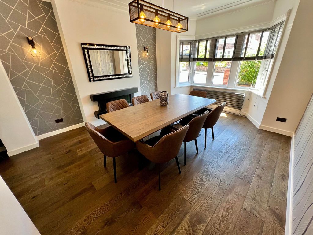 Additional image 11 of 5 bed detached house for saleParkway, Stanley Park FY3