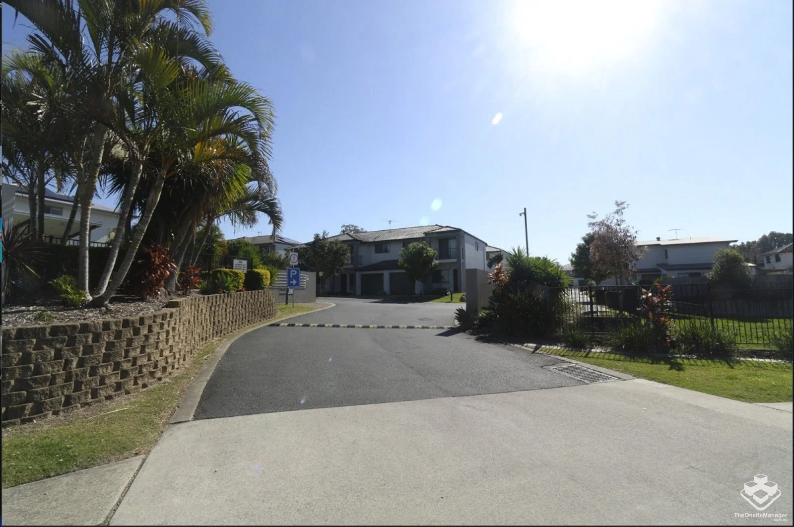 Calamvale QLD 4116 photo 2