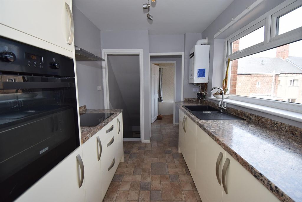 Additional image 6 of 2 bed flat for saleBrownlow Road, South Shields NE34