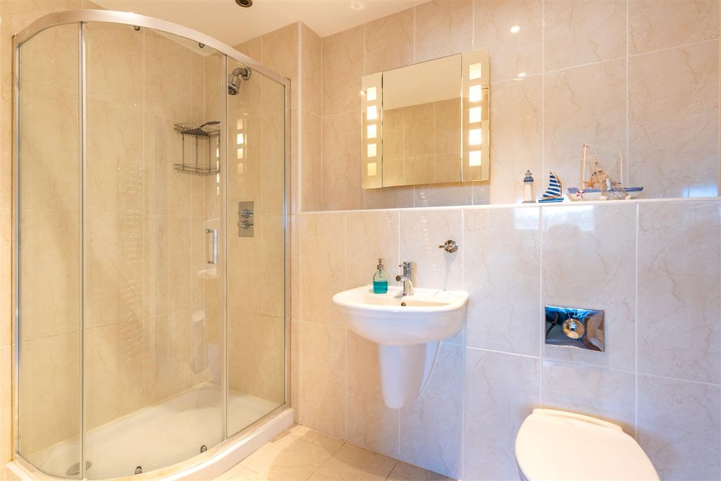 Additional image 10 of 2 bed flat for saleQuayside, West Bay, Bridport DT6