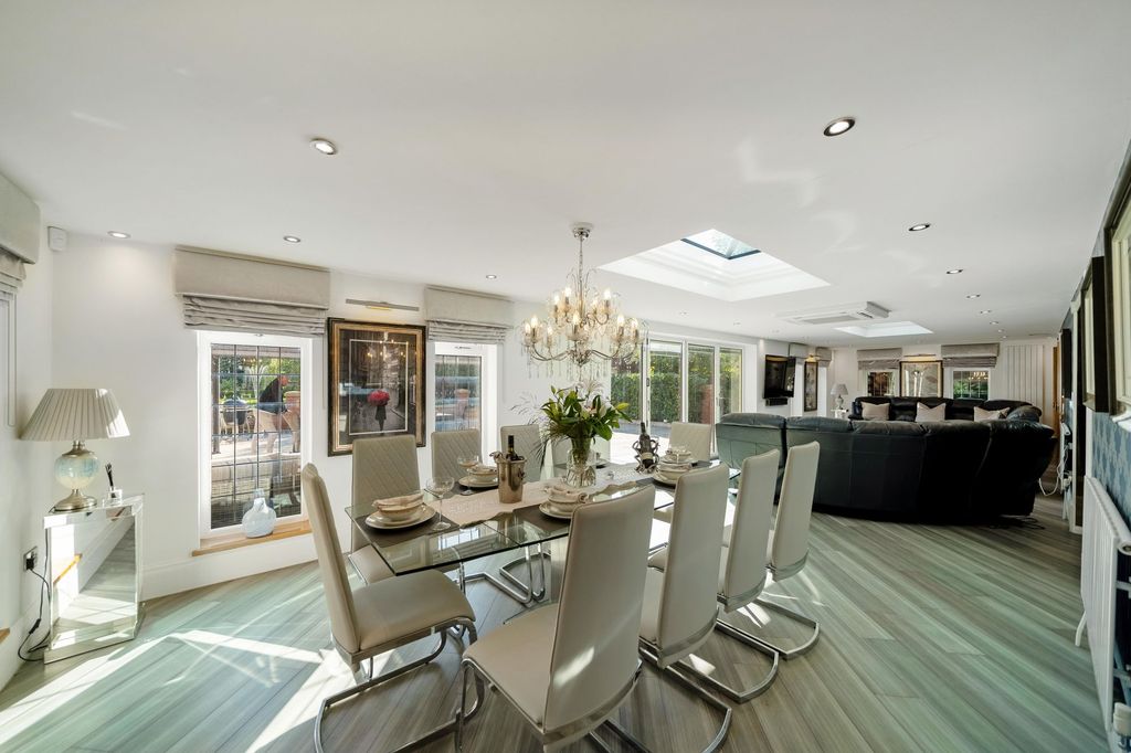 Additional image 13 of 5 bed detached house for saleDivision Lane, Blackpool FY4