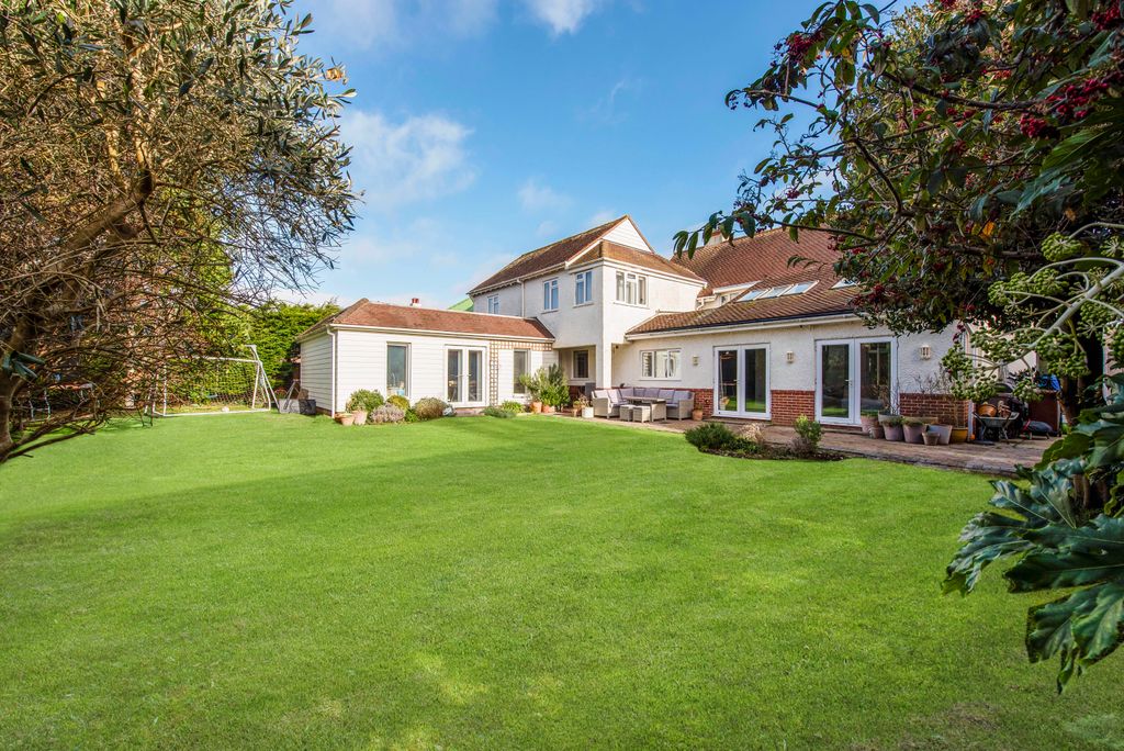 Additional image 27 of 5 bed detached house for saleFirst Avenue, Felpham PO22