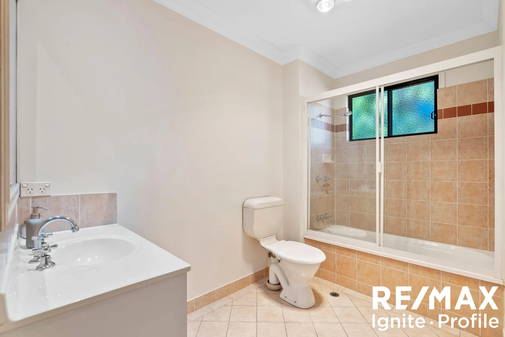 Additional image 11 of 31/105 Oldfield Road, Sinnamon Park QLD 4073