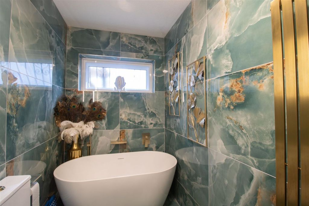Additional image 10 of 4 bed detached bungalow for saleWoodfieldside, Blackwood NP12