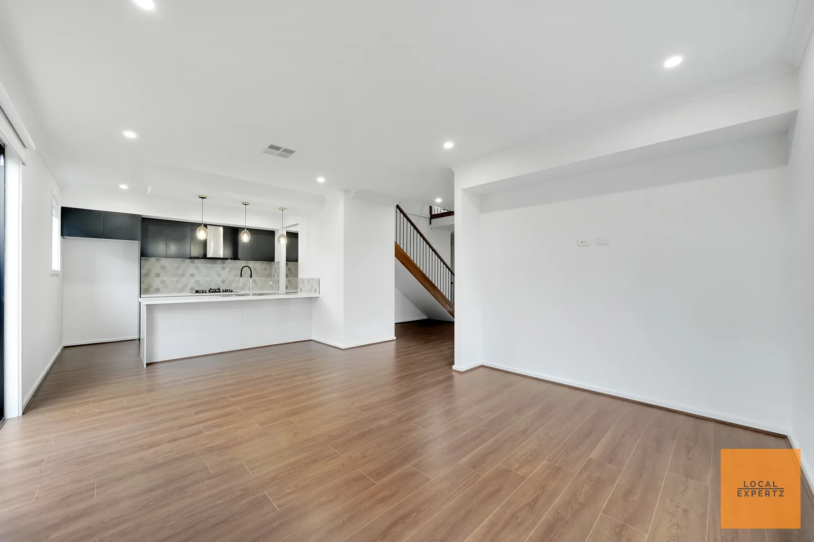 22 Sankuru Road, Truganina VIC 3029 photo 4
