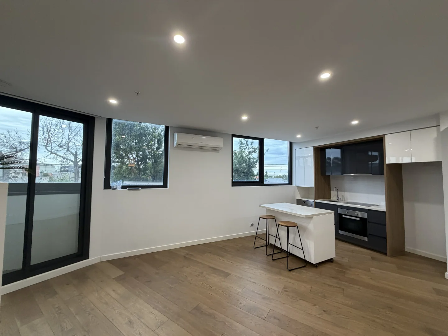 Additional image 3 of 101/59-63 Warrigal Road, Hughesdale VIC 3166