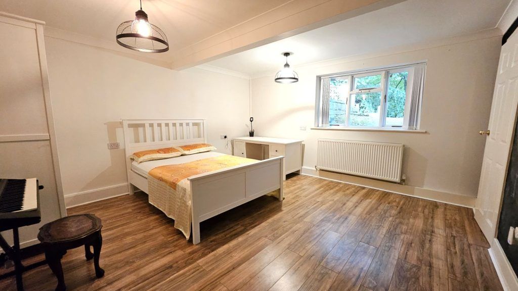 Additional image 27 of 5 bed detached house for sale23 The Glen – Glendower House BL1