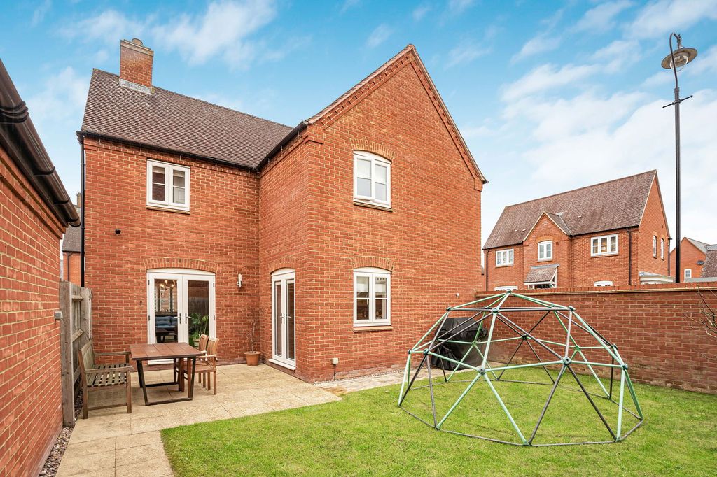 Additional image 10 of 4 bed detached house for saleOrion Drive, Brackley NN13
