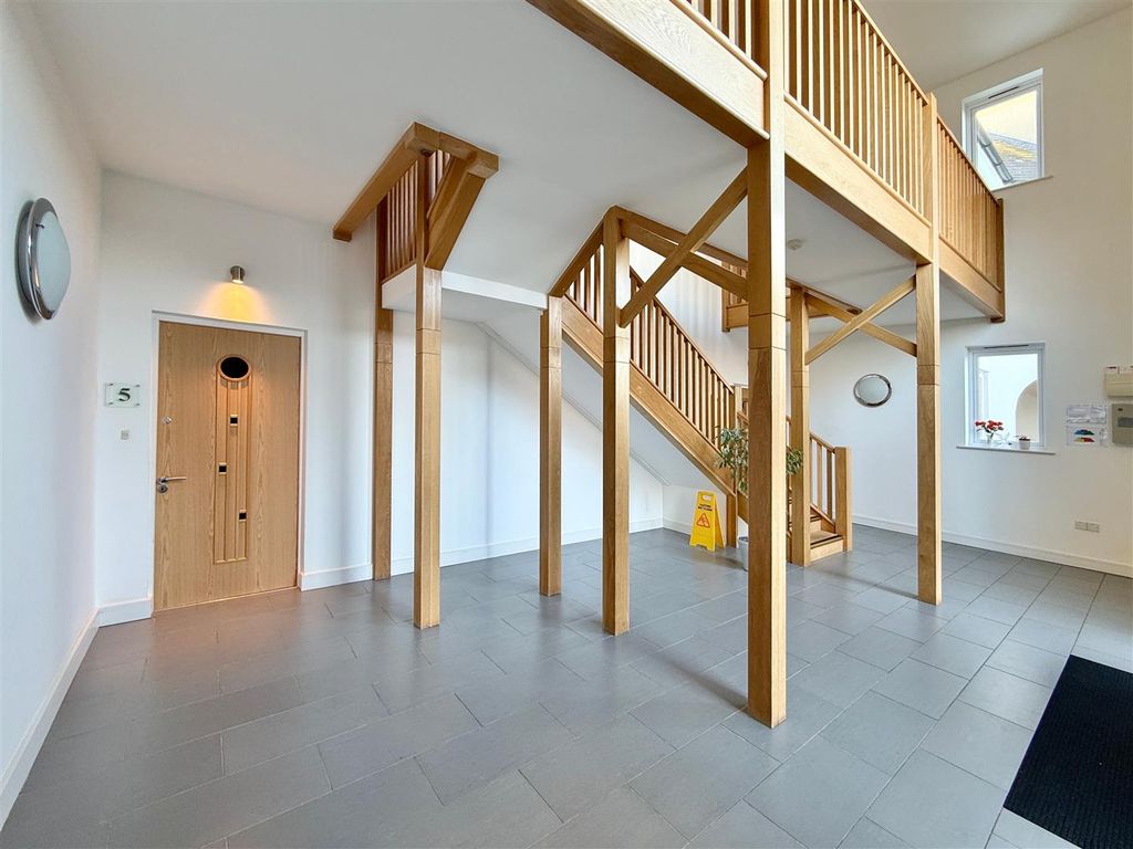 Additional image 13 of 2 bed flat for saleSt. Marys Hill, Brixham TQ5