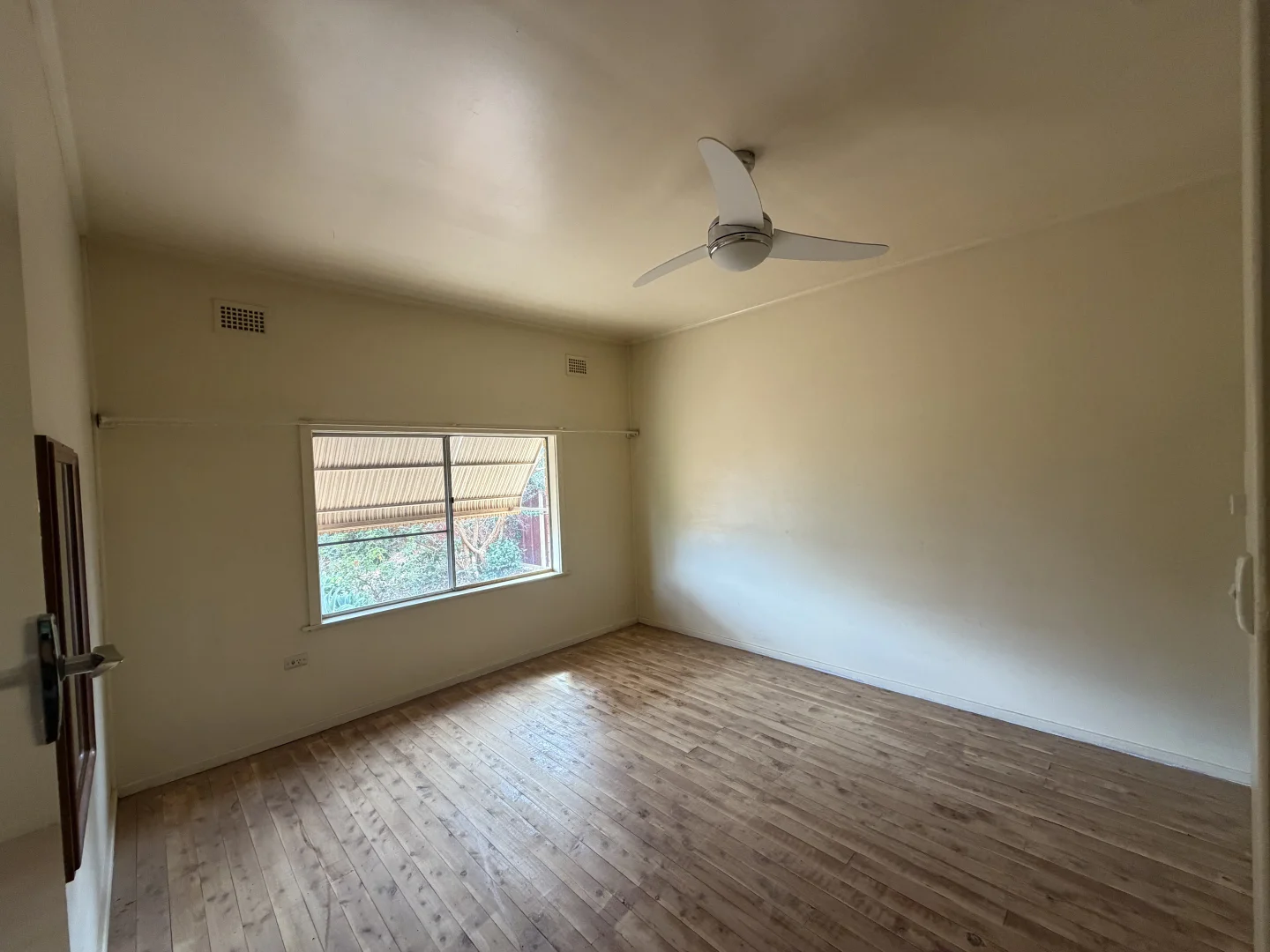 46 Elizabeth Cresent, Cobar NSW 2835 photo 5