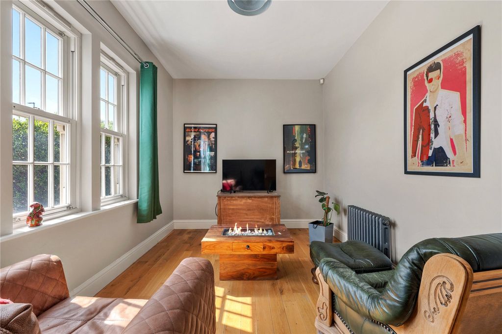 Additional image 7 of 5 bed detached house for saleBack Lane, Drighlington, Bradford, West Yorkshire BD11