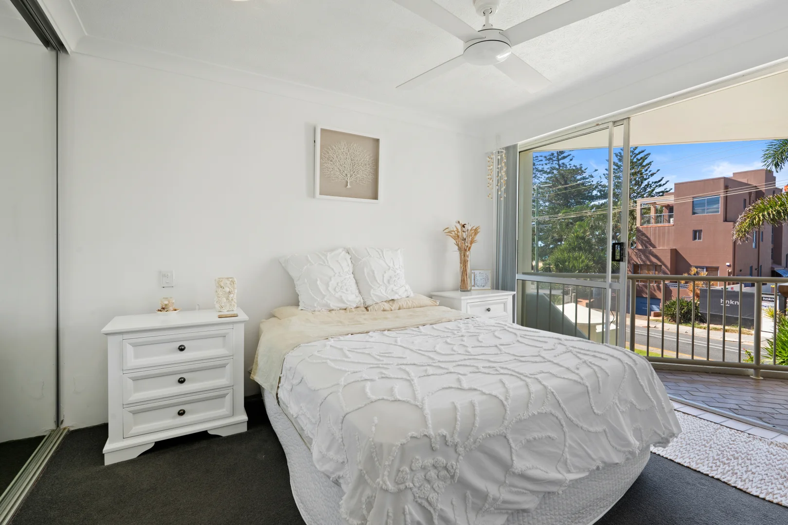 Additional image 5 of 5/158 Hedges Avenue, Mermaid Beach QLD 4218