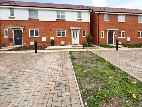 Sundridge Avenue, Longford, Coventry, Warwickshire CV6