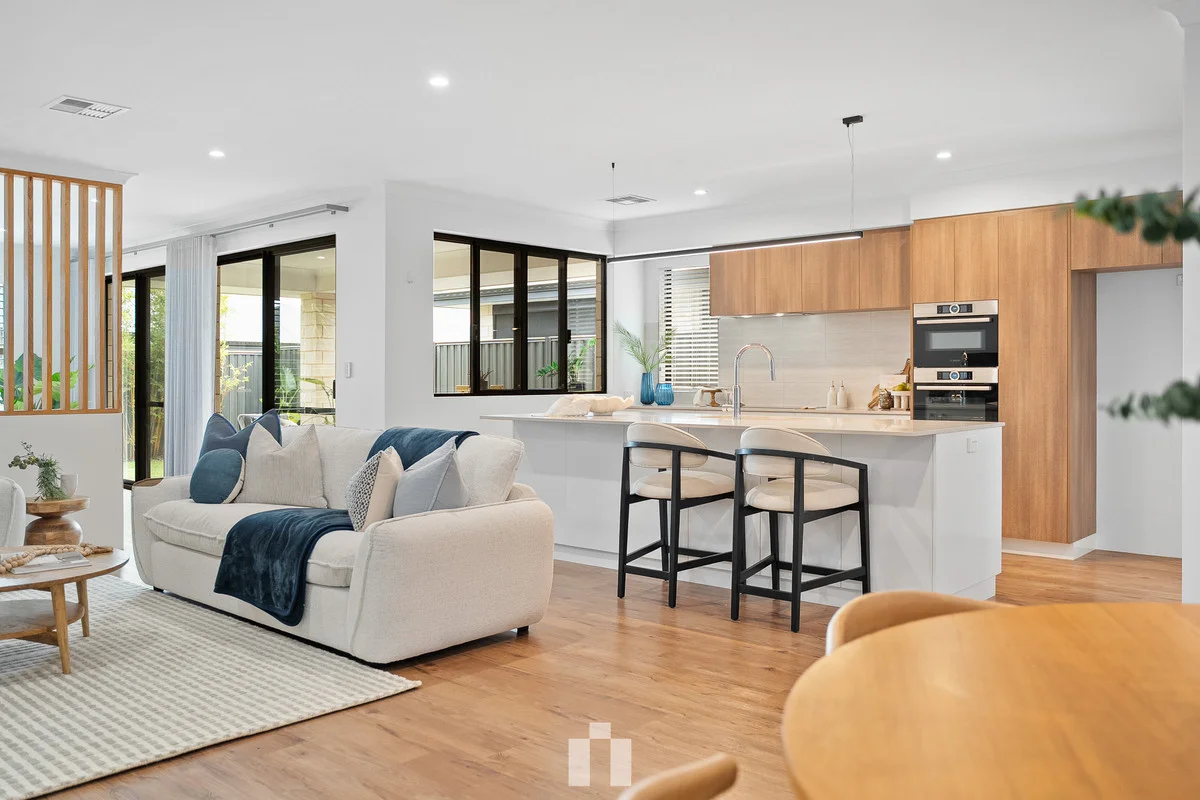 Additional image 10 of 11 Fuchsia Road, Treeby WA 6164