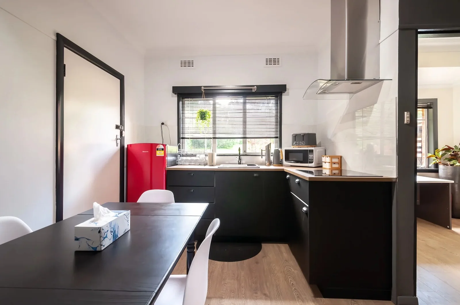 Additional image 4 of 641 Waverley Road, Malvern East VIC 3145