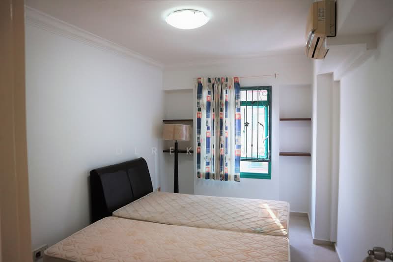 354A Admiralty Drive photo 4