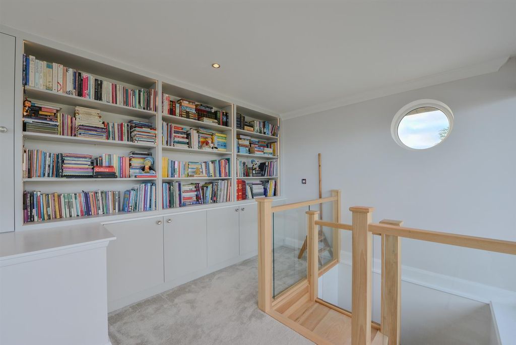 Additional image 16 of 2 bed flat for saleCastle View, Joss Gap Road, Broadstairs CT10