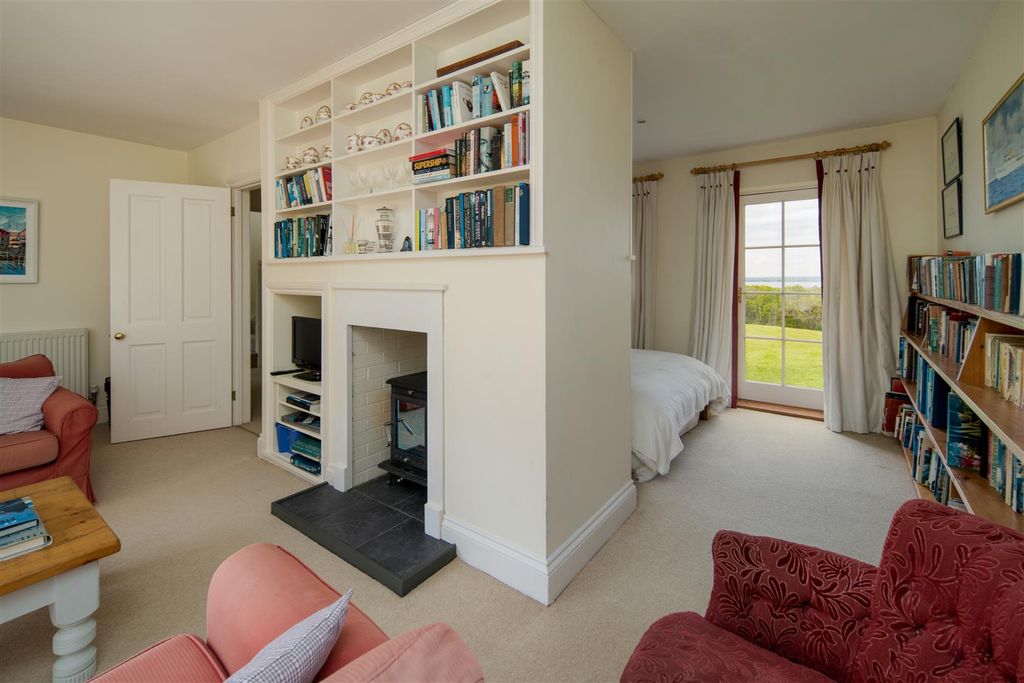 Additional image 20 of 5 bed property for saleCranmore, Isle Of Wight PO41