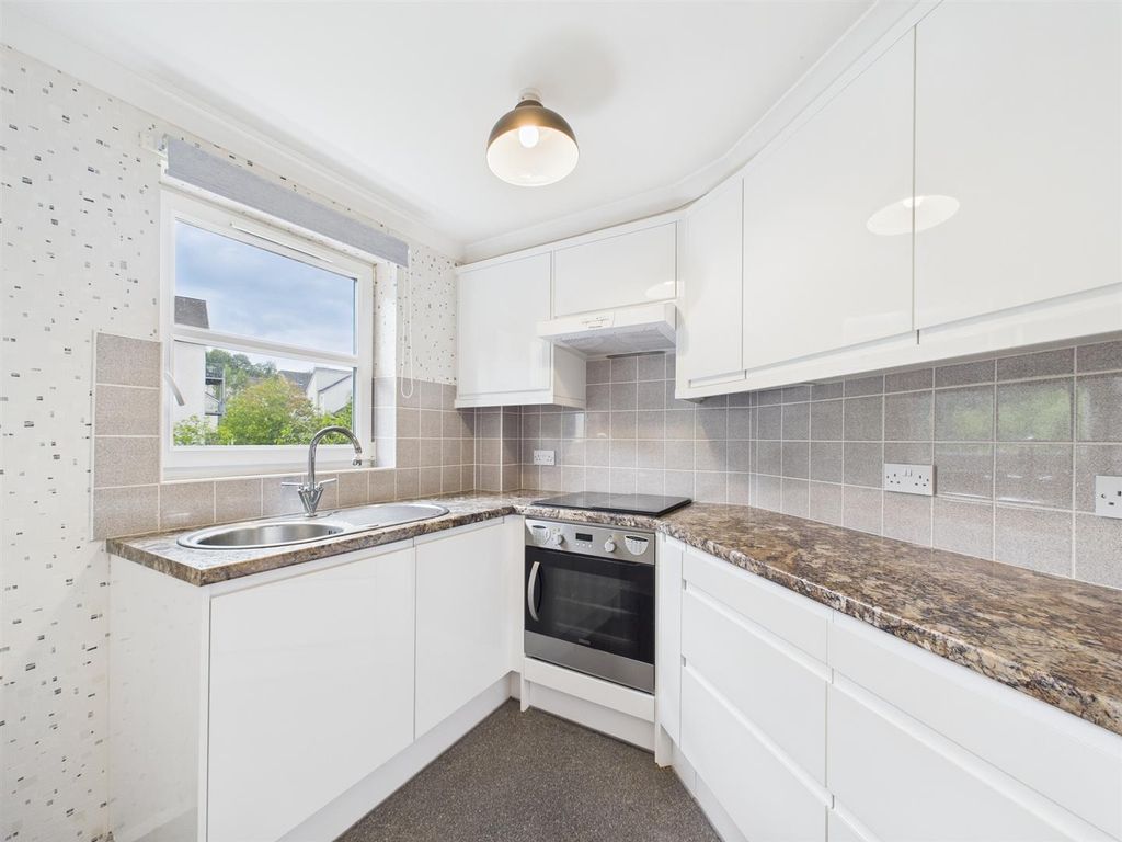 Additional image 4 of 2 bed flat for saleFlat 31, Ericht Court, Upper Mill Street, Blairgowrie PH10