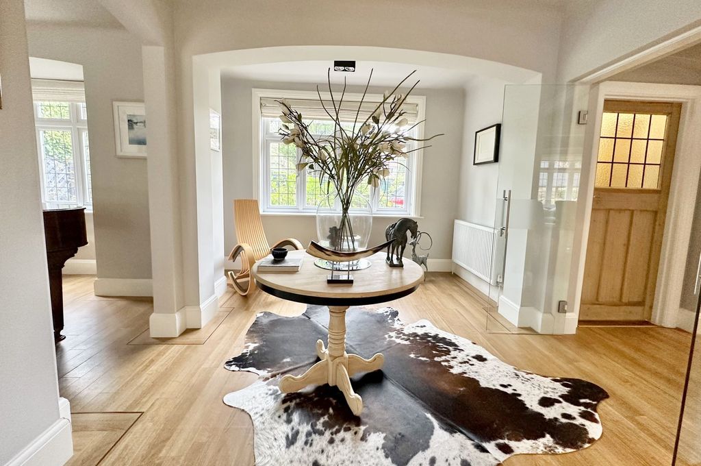 Additional image 7 of 3 bed detached house for saleEast Avenue, Talbot Woods, Bournemouth BH3
