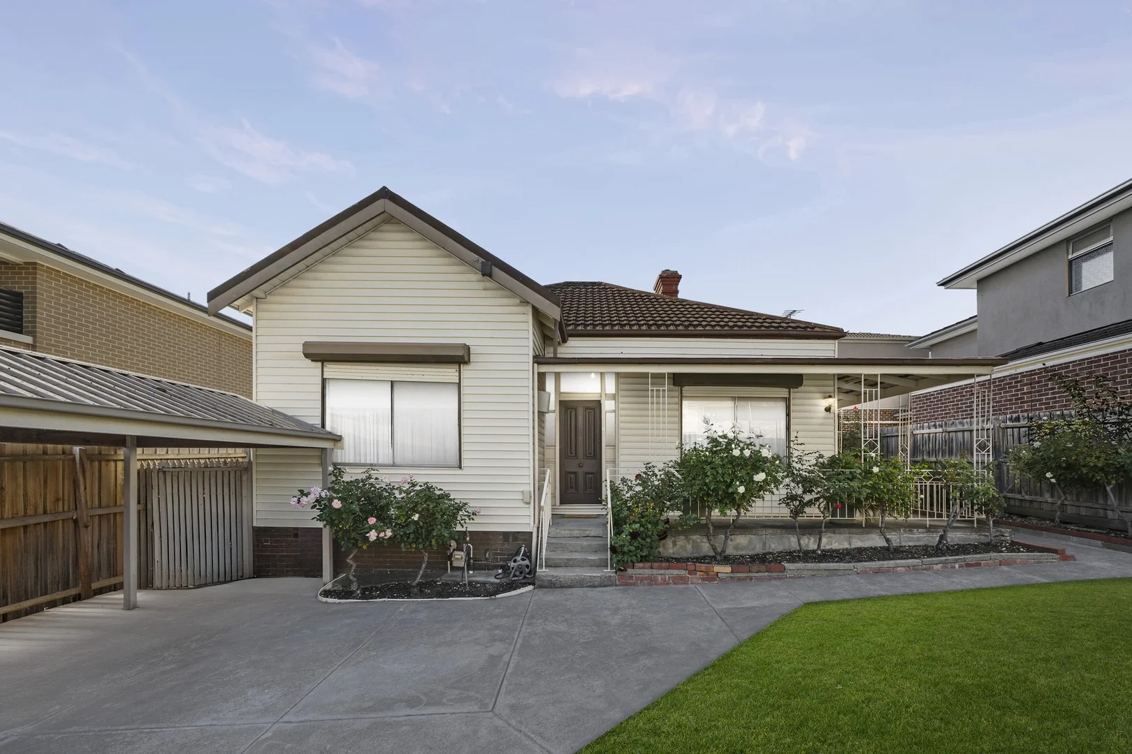 6 Kangerong Road, Box Hill VIC 3128