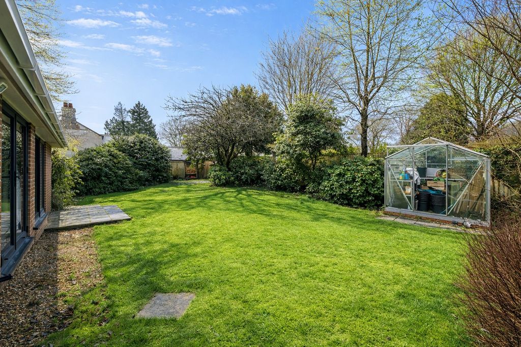 Additional image 12 of 3 bed chalet for saleLyndhurst Road, Brockenhurst SO42