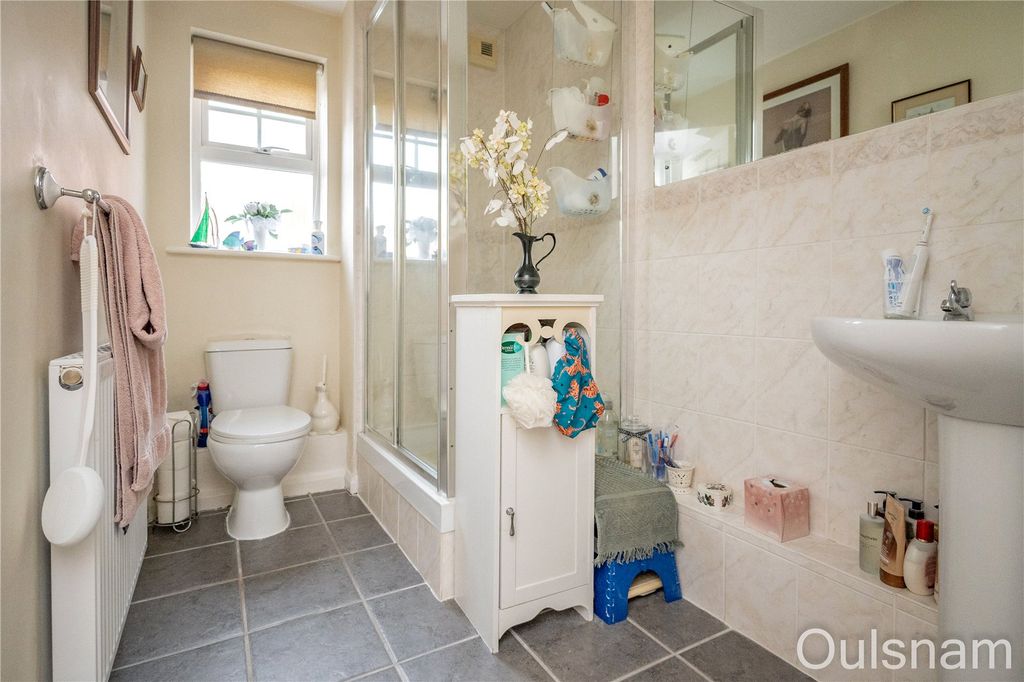 Additional image 6 of 2 bed flat for saleSt. Peters Close, Bromsgrove, Worcestershire B61