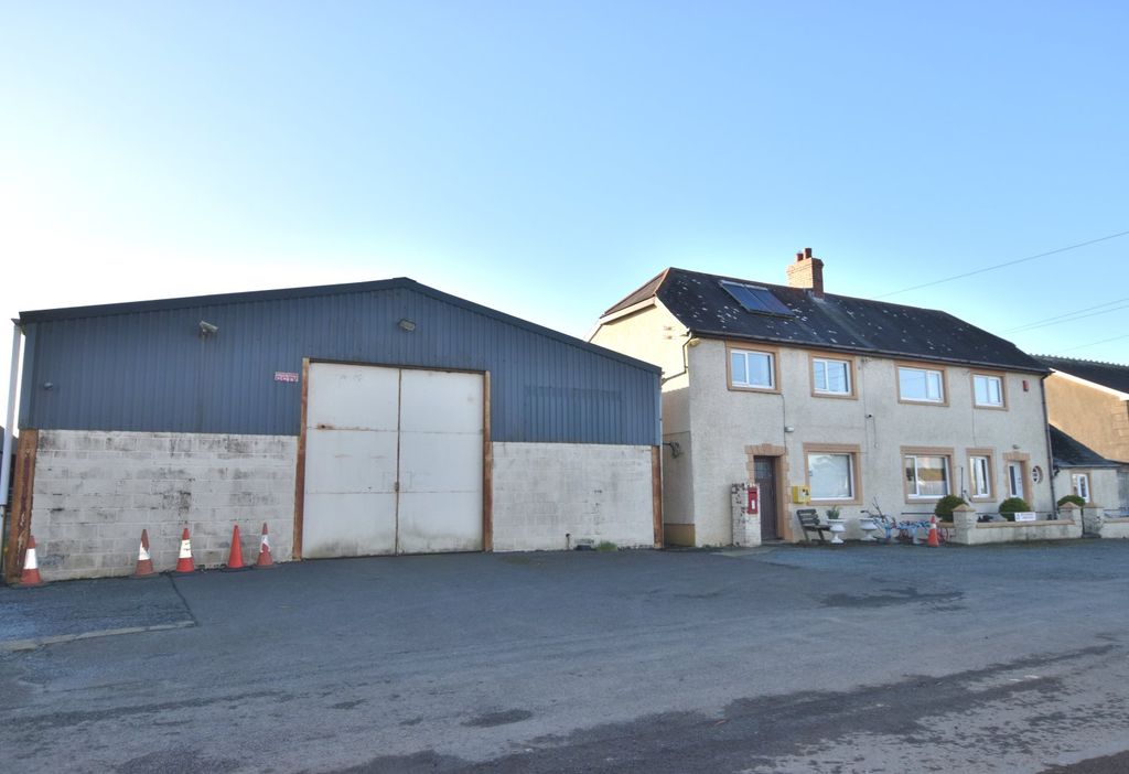 6 bed detached house for saleBwlchygroes, Llanfyrnach SA35