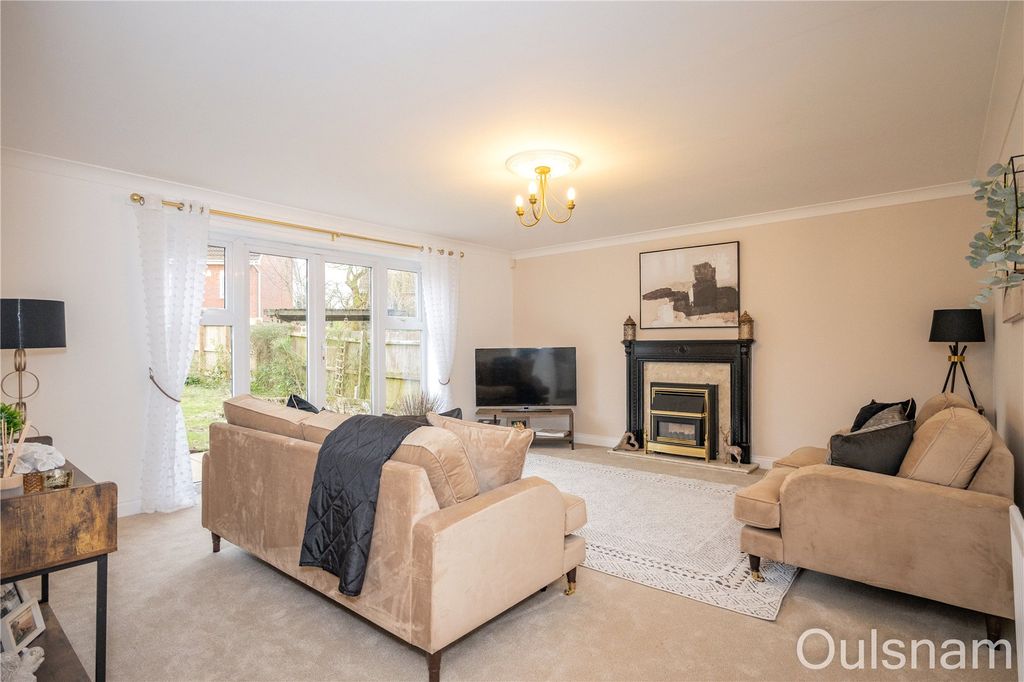 Additional image 4 of 7 bed detached house for saleSandown Drive, Catshill, Bromsgrove, Worcestershire B61