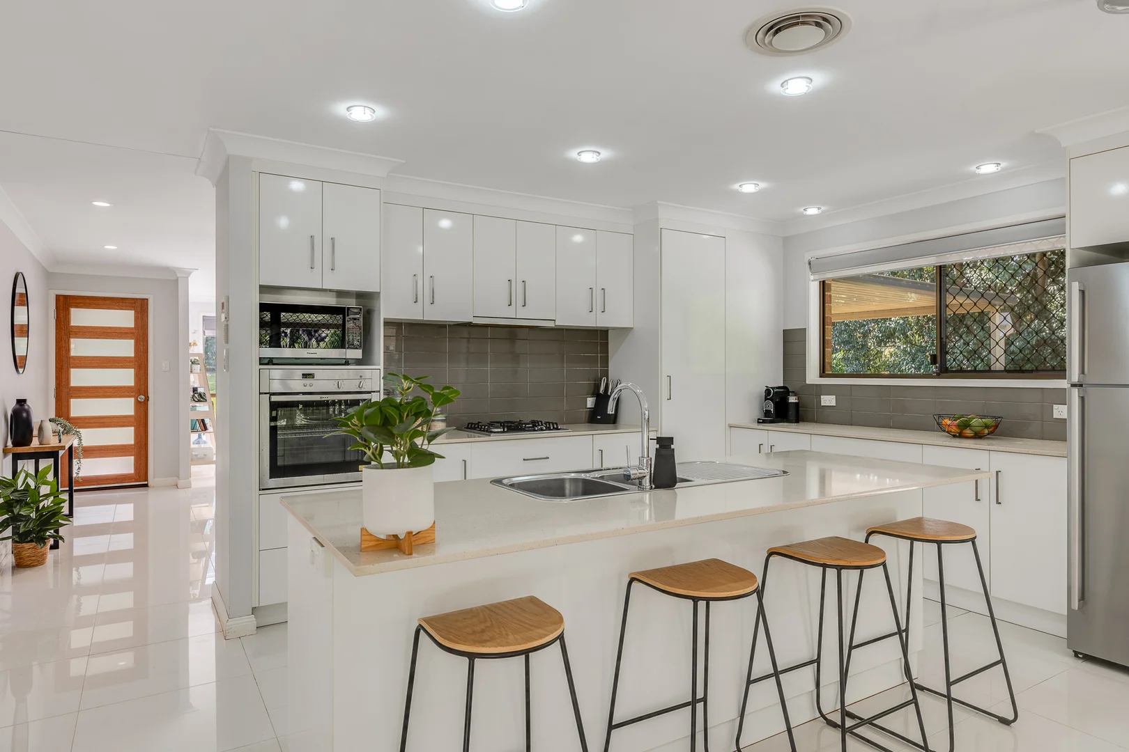 Additional image 8 of 11 Sunray Drive, Highfields QLD 4352