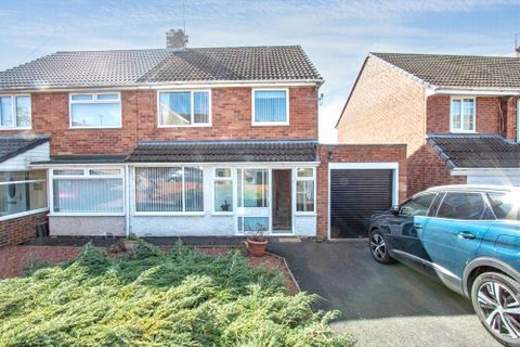 Coquet Grove, Throckley, Newcastle Upon Tyne NE15