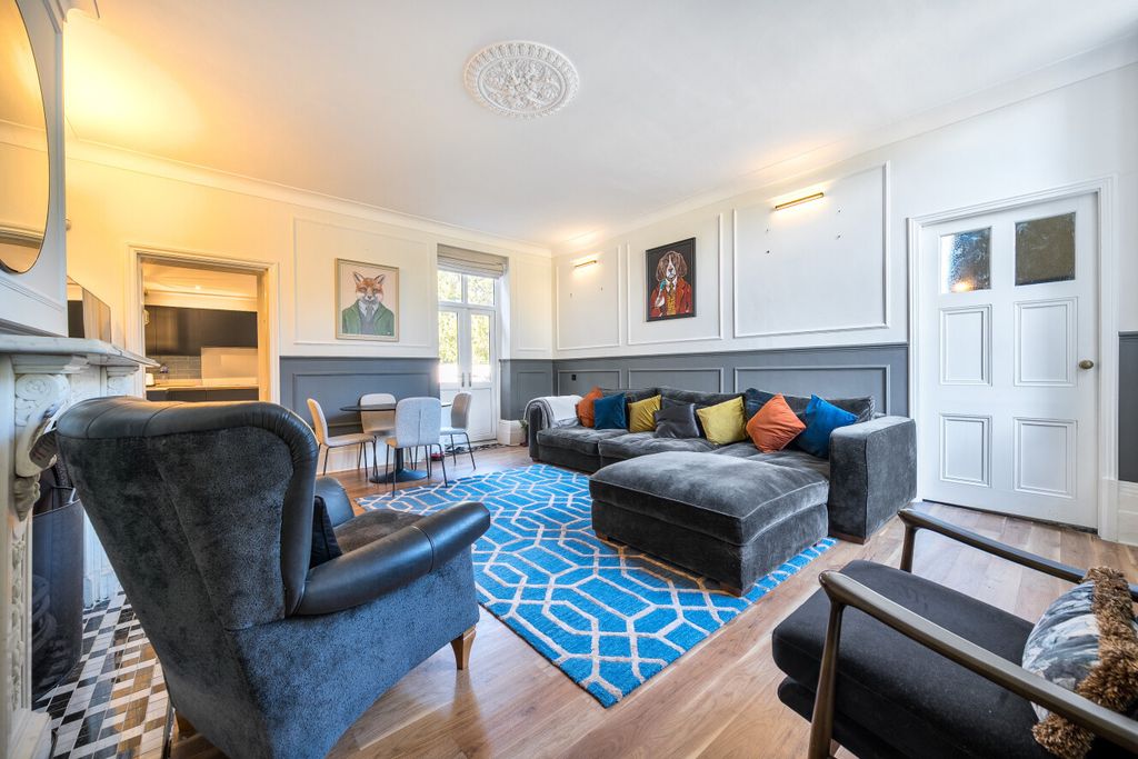 Additional image 8 of 2 bed maisonette for saleBickley Park Road, Bromley BR1