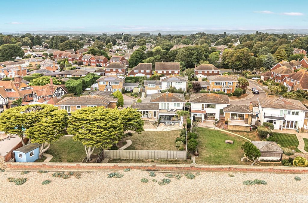 Additional image 2 of 3 bed detached house for saleWaters Edge, Aldwick PO21