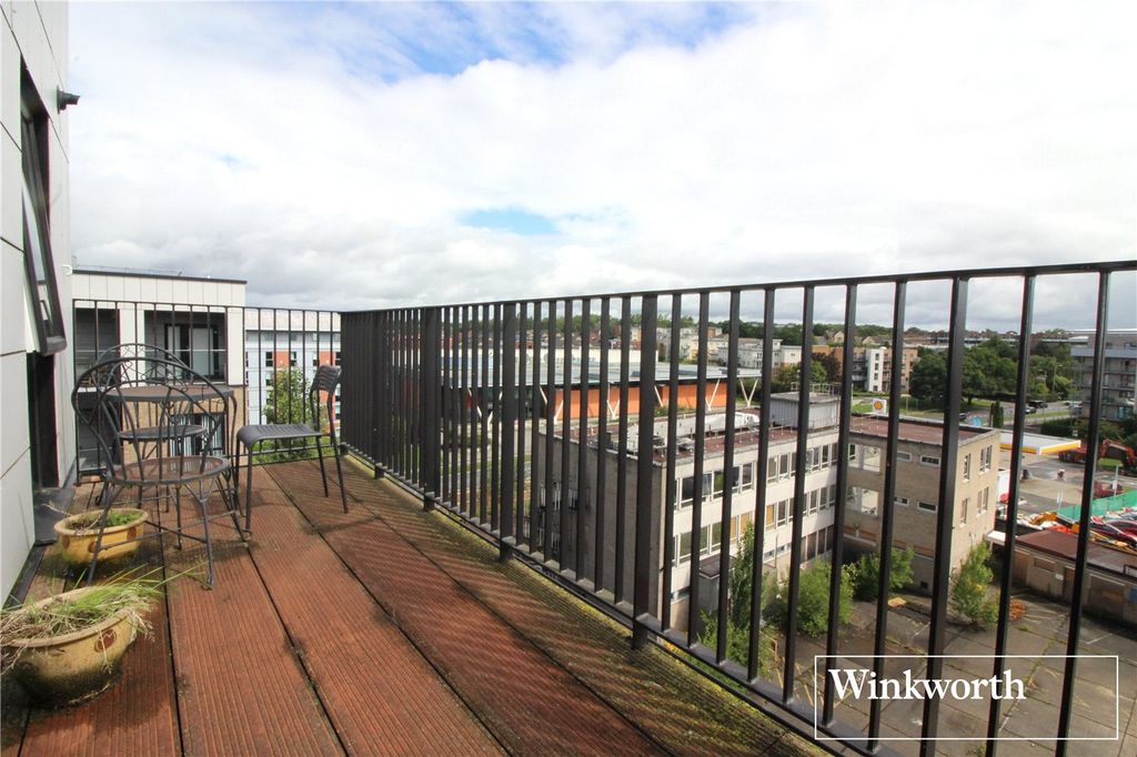 Additional image 11 of 2 bed flat for saleElstree Way, Borehamwood, Hertfordshire WD6