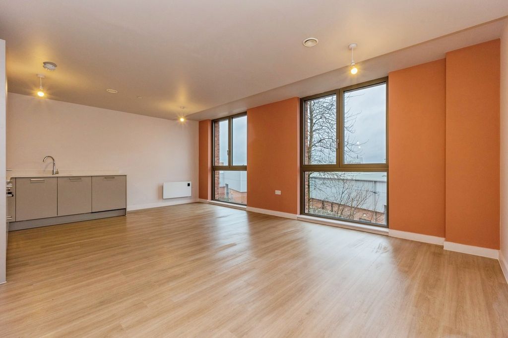 Additional image 2 of 3 bed flat for saleTalbot Road, Stretford, Manchester M16