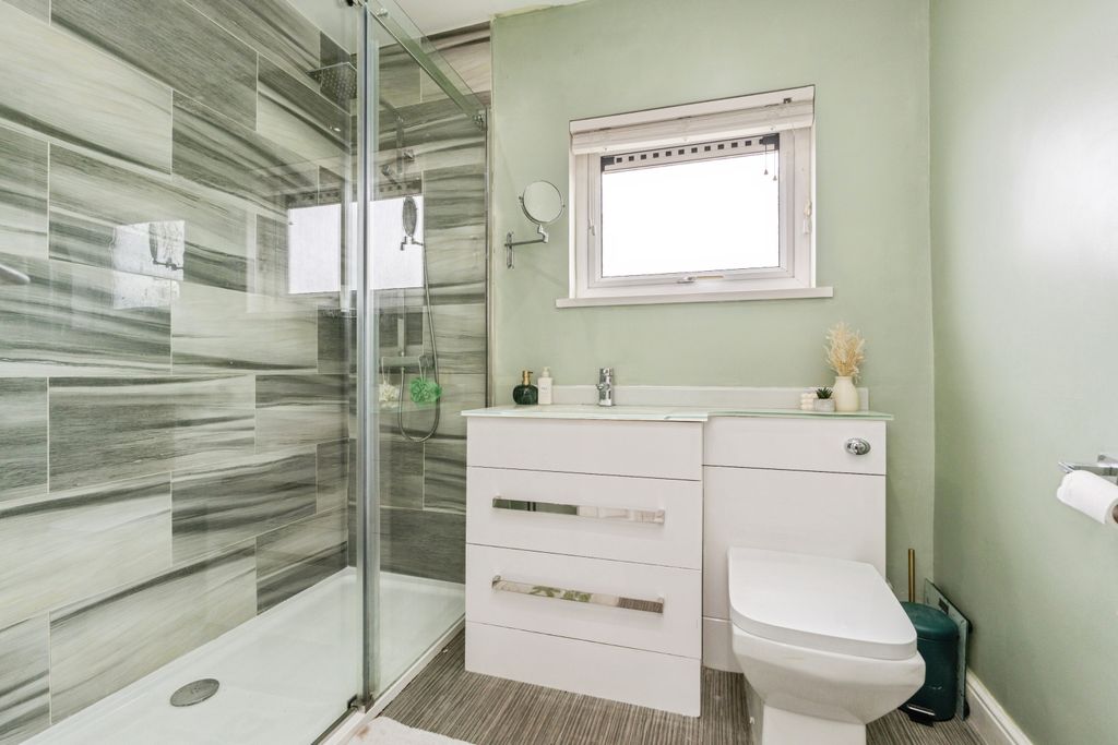 Additional image 16 of 2 bed terraced house for saleMoorlands Avenue, Leigh WN7