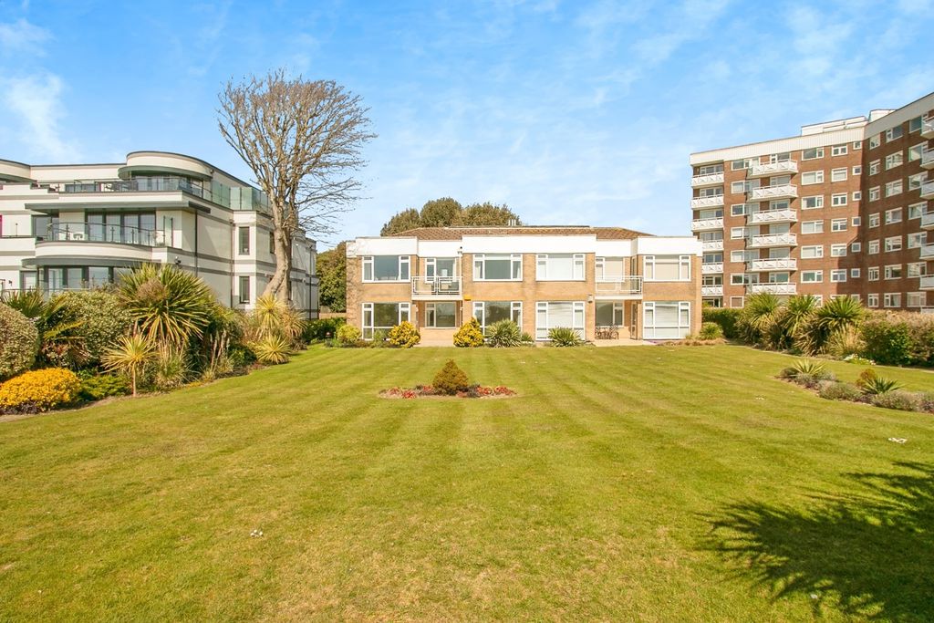 Additional image 15 of 3 bed flat for saleGrove Road, Bournemouth, Dorset BH1