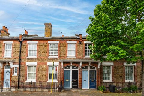 Odger Street, Battersea, London SW11