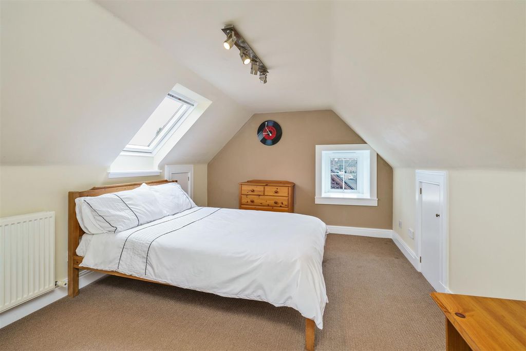 Additional image 26 of 5 bed end terrace house for saleKilbagie Street, Kincardine FK10