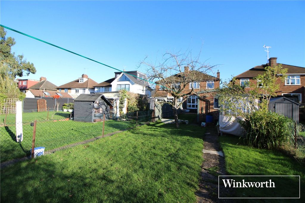 Additional image 2 of 3 bed semi-detached house for saleBullhead Road, Borehamwood, Hertfordshire WD6