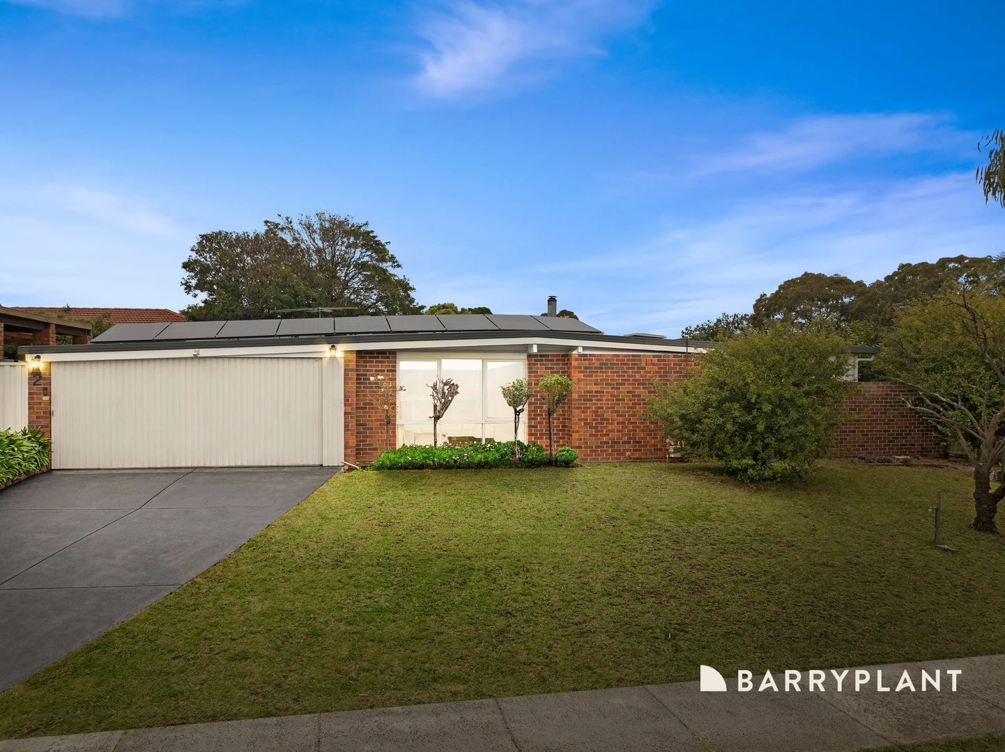 2 Strickland Avenue, Mill Park VIC 3082