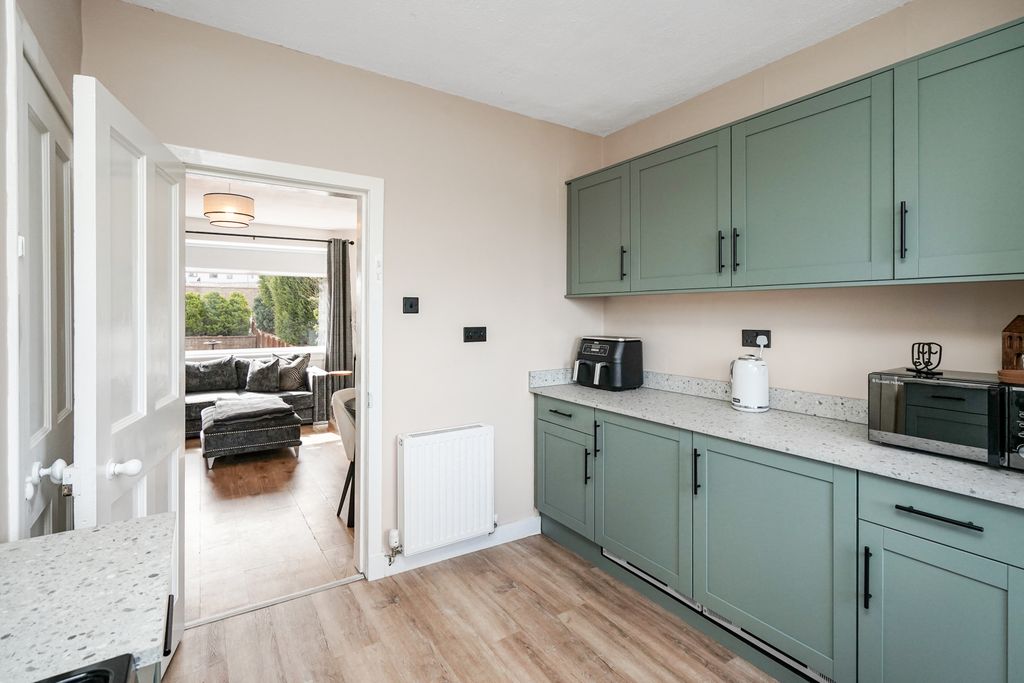 Additional image 4 of 2 bed flat for sale39 Newton Village, Dalkeith EH22