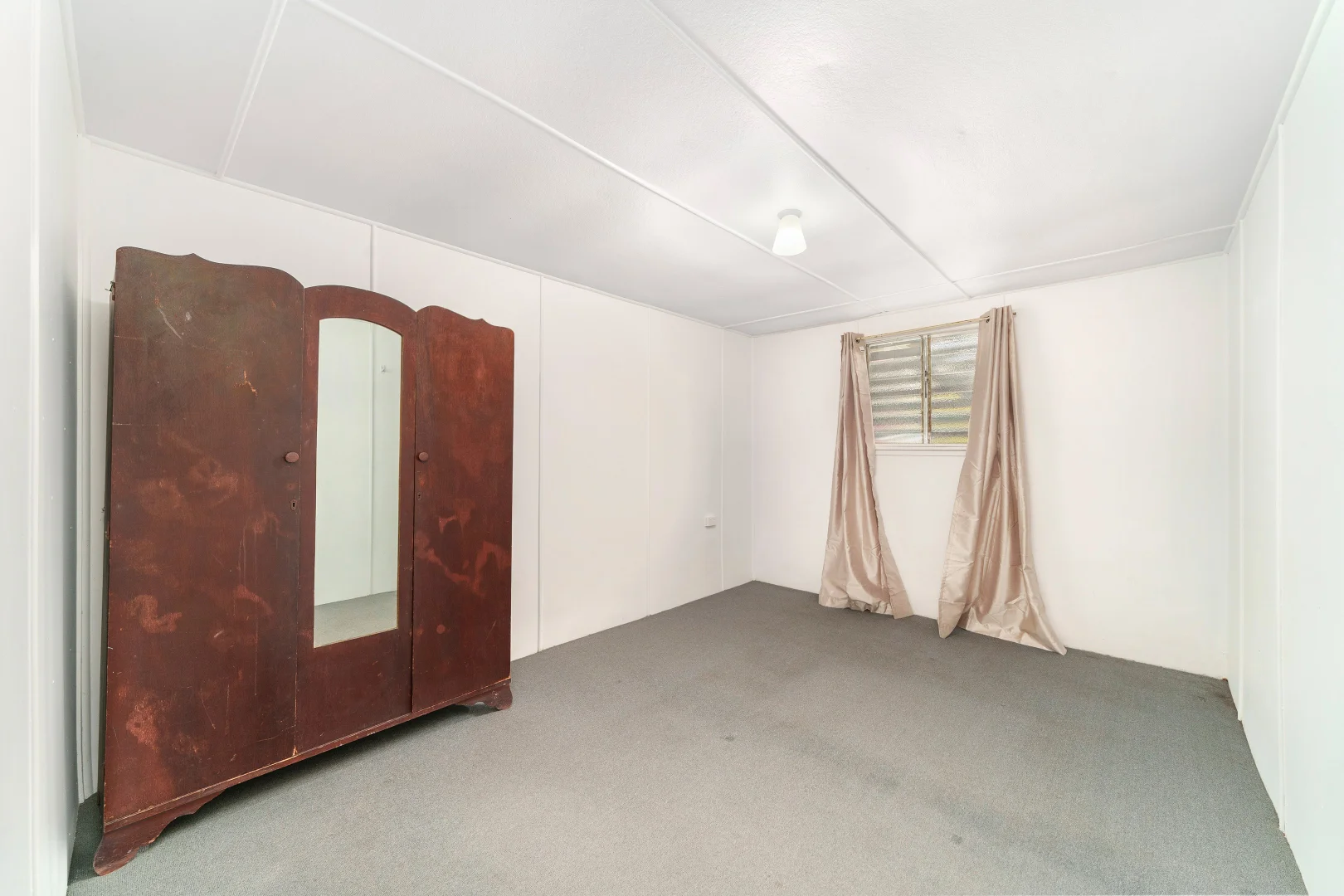 4/26 Macdonnell Road, Margate QLD 4019 photo 4